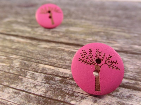 Baum Knopf Ohrstecker Holz Button wood tree pink